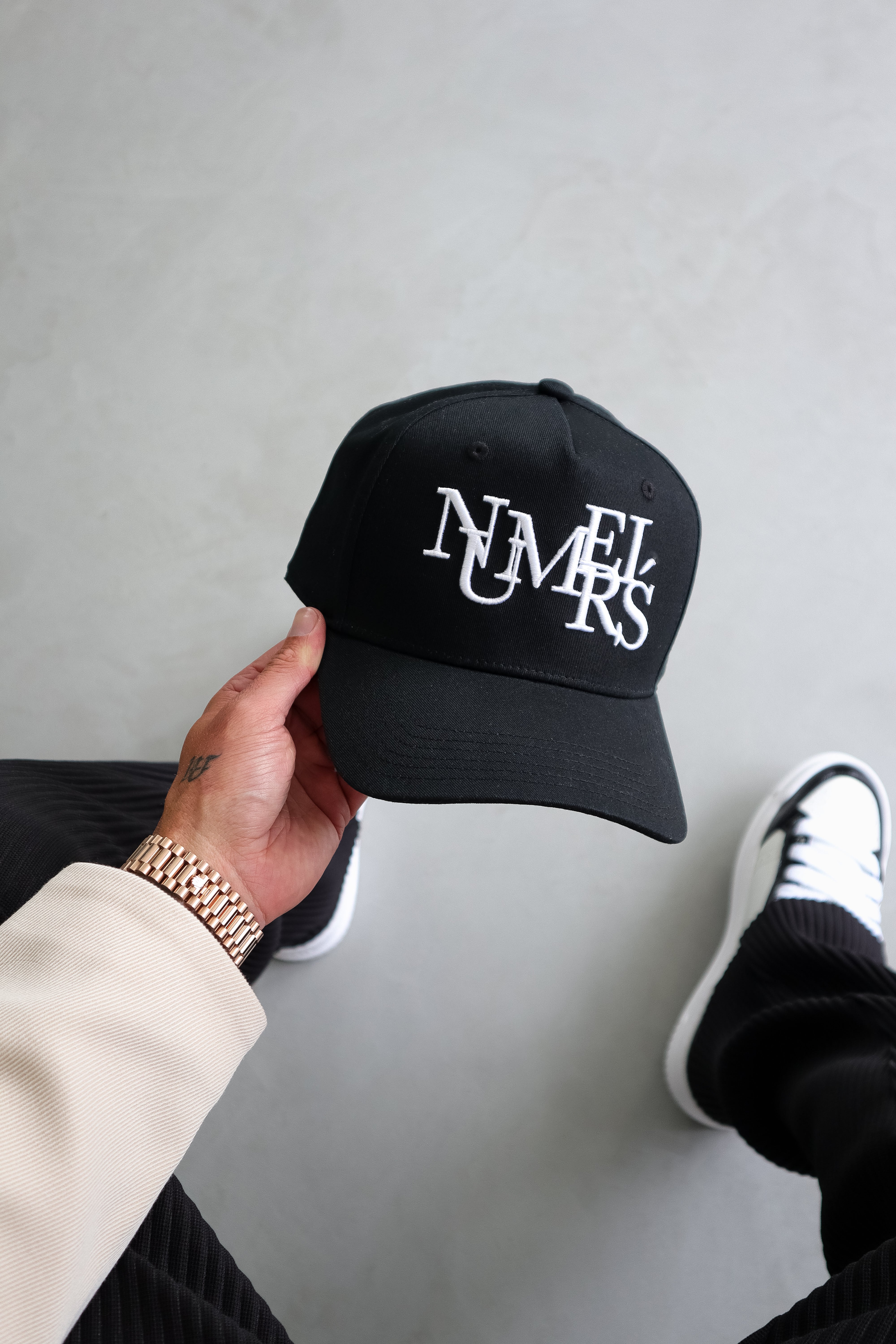 Casquette Serif